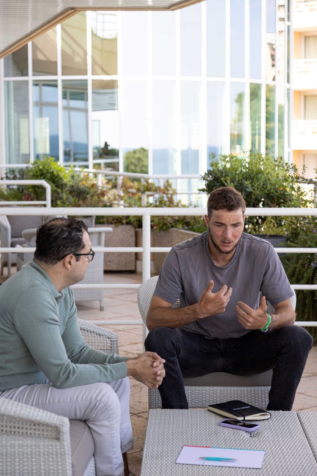 Christopher Beltran speaking during a mentoring session